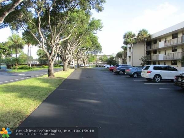 Deerfield Beach, FL 33442,2450 Deer Creek Country Club Blvd  #306B