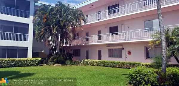 Hollywood, FL 33021,515 S Crescent Dr  #310