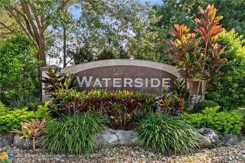 4740 NW 58th Ave, Coral Springs, FL 33067