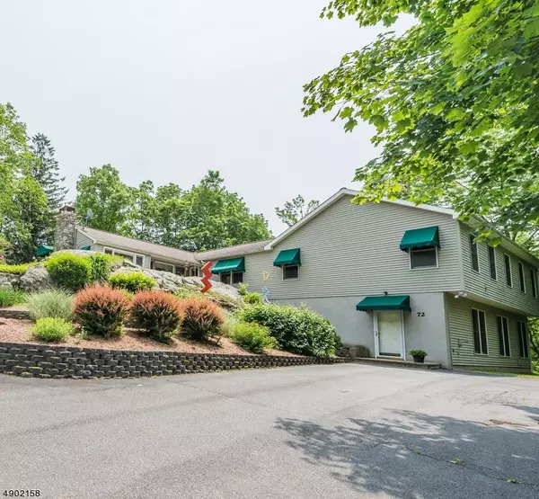 72 SIGNAL HILL TRL, Sparta Twp., NJ 07871
