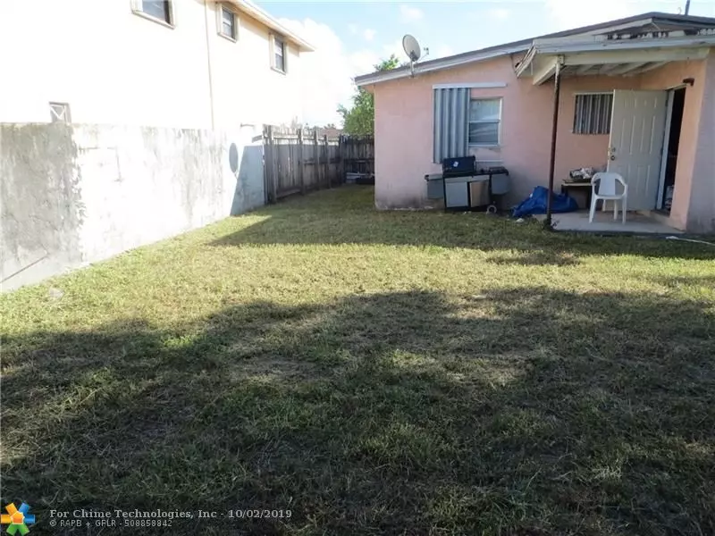 3761 NW 8th Pl, Lauderhill, FL 33311