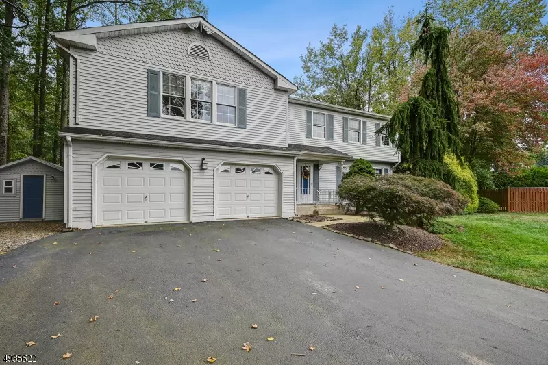 8 TIBY PL, South Brunswick Twp., NJ 08852