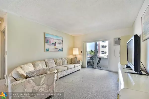 Fort Lauderdale, FL 33316,2900 Banyan  #307