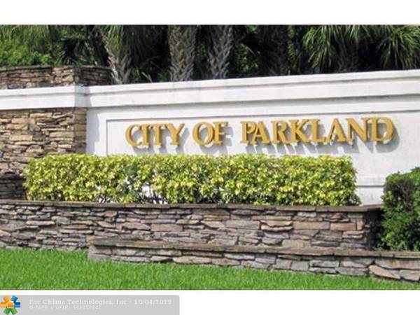 8911 NW 62nd Pl,  Parkland,  FL 33067