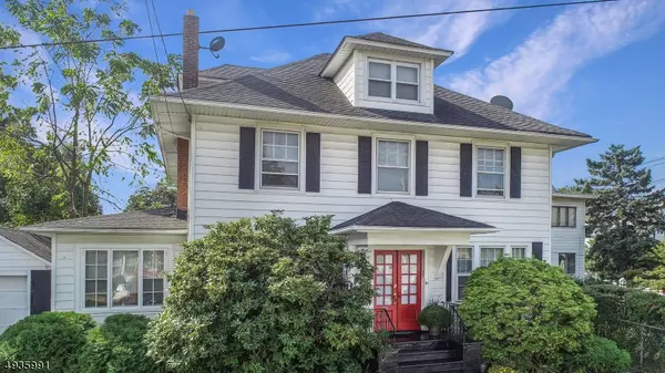 522 15th Ave, Paterson City, NJ 07504