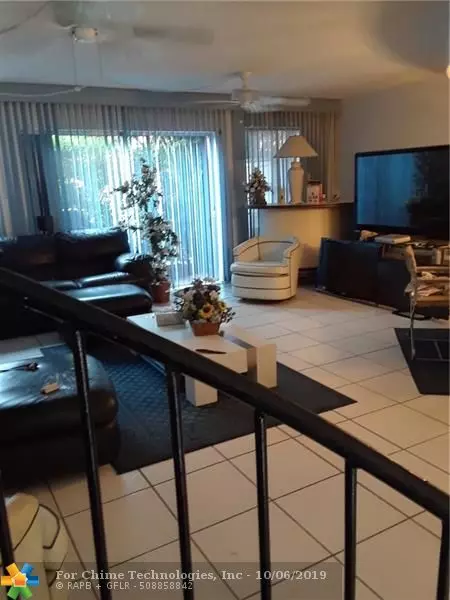 Fort Lauderdale, FL 33311,670 Tennis Club Dr  #102