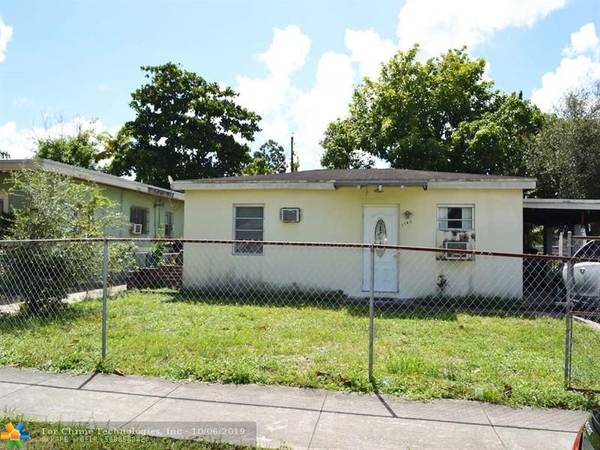 1142 NW 116th St, Miami, FL 33168