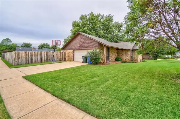 Norman, OK 73072,432 Boulder Court