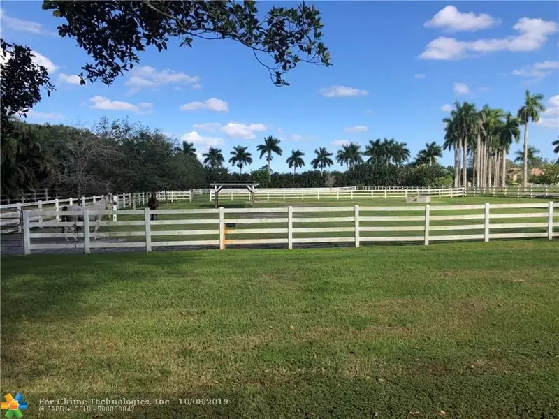 5401 HOLATEE TRL, Southwest Ranches, FL 33330