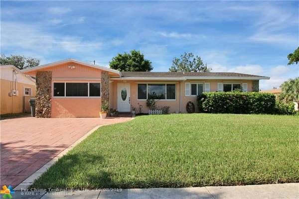 7101 Charleston St, Hollywood, FL 33024