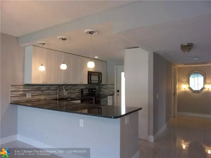 Pompano Beach, FL 33069,3000 S Course  #310