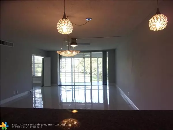 Pompano Beach, FL 33069,3000 S Course  #310