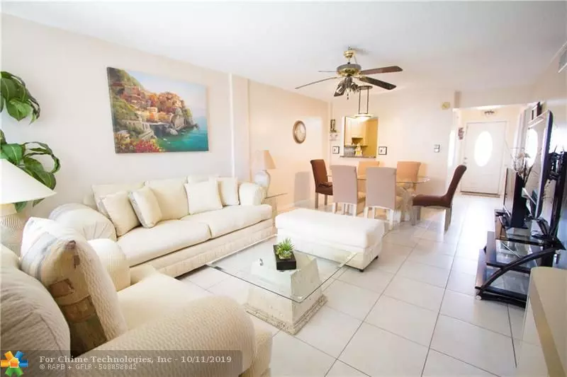 Hallandale, FL 33009,1333 E Hallandale Beach Blvd  #315