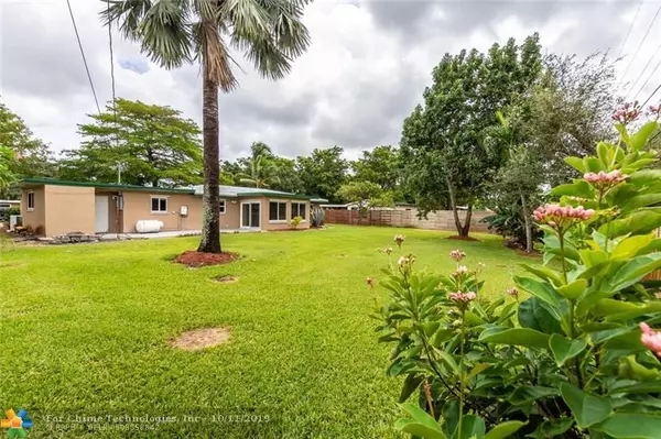 Plantation, FL 33317,881 Camellia Ct