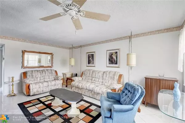 420 Markham S #420, Deerfield Beach, FL 33442