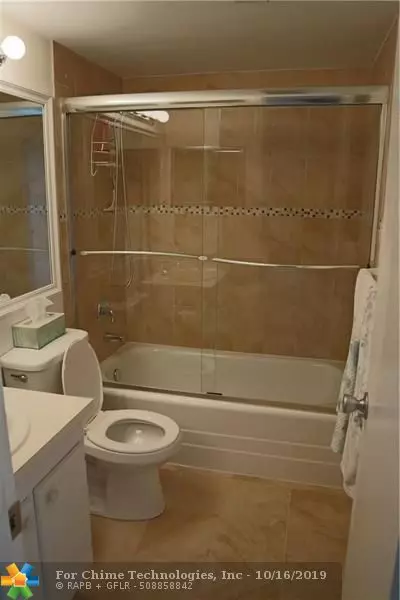 Deerfield Beach, FL 33442,3003 Harwood C #3003