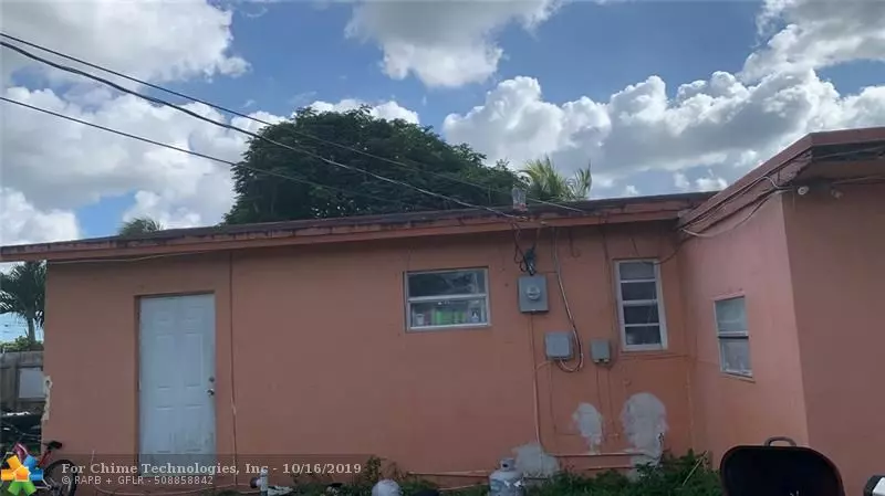 Miami, FL 33177,11745 SW 189th St