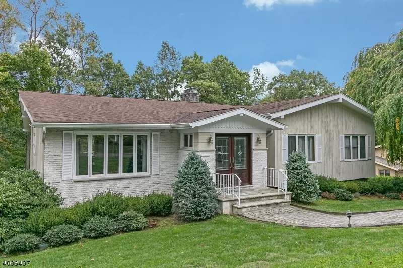 1015 SUNNY SLOPE DR, Mountainside Boro, NJ 07092