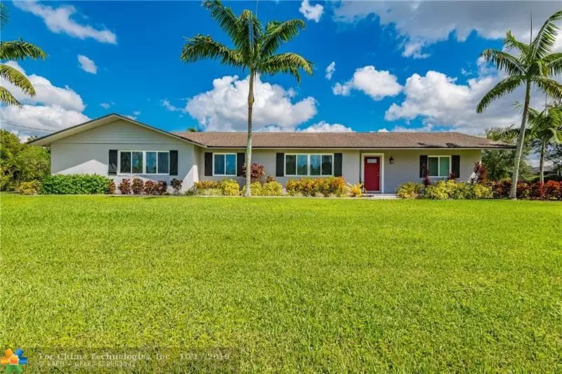 5620 SW 164th Ter, Southwest Ranches, FL 33331