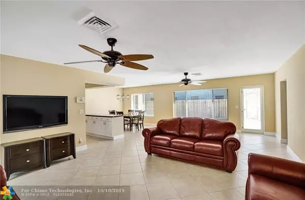 Lauderdale By The Sea, FL 33308,290 Tropic Dr