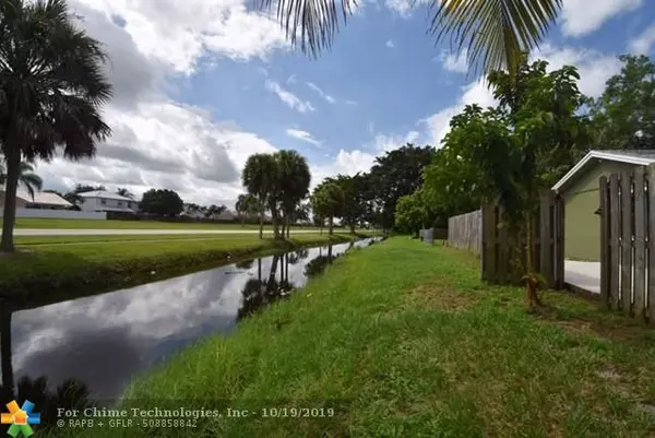 Boca Raton, FL 33496,9440 Saddlebrook Dr