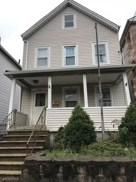 814 GARDEN ST, Elizabeth City, NJ 07202