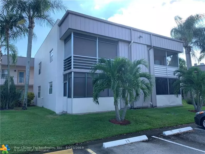 Delray Beach, FL 33484,450 Capri J  #450