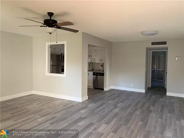 Delray Beach, FL 33484,450 Capri J  #450