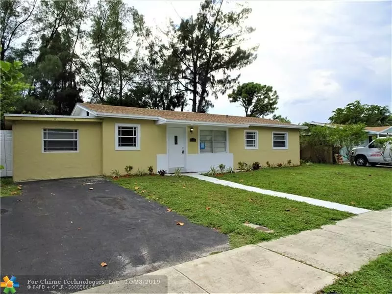 540 SW 11th St, Deerfield Beach, FL 33441