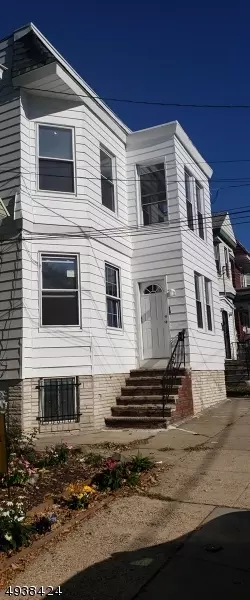 36 TICHENOR TER, Irvington Twp., NJ 07111