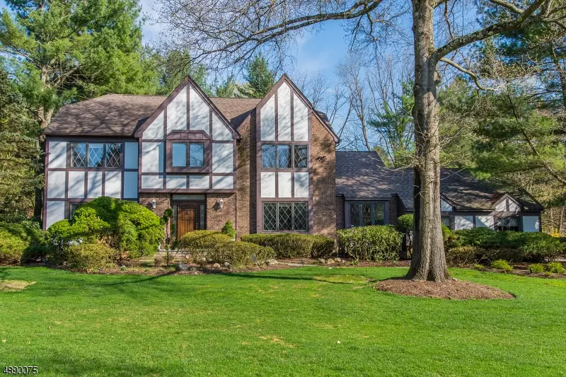 51 BURNWOOD LN, Upper Saddle River Boro, NJ 07458