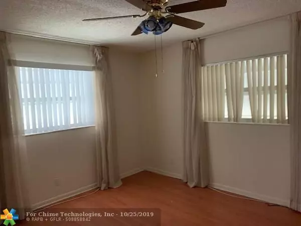 Deerfield Beach, FL 33441,700 SE 6th Ave  #301