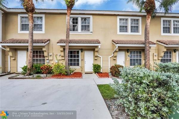 12209 SW 6th St, Pembroke Pines, FL 33025