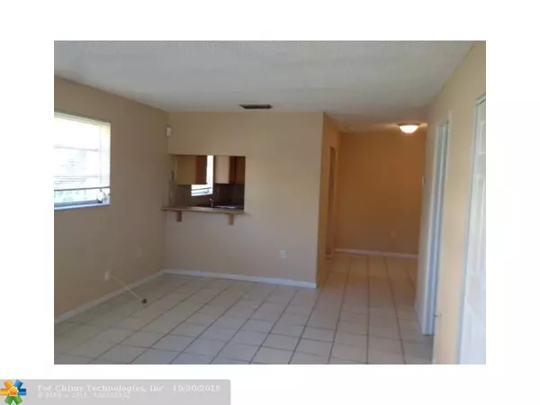 Margate, FL 33063,6605 Winfield Blvd  #27-a