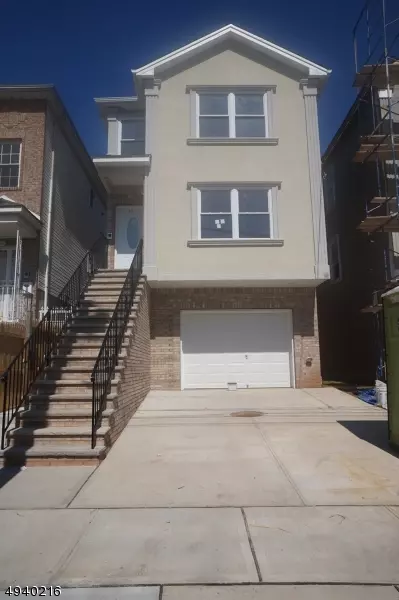 815 ANNA ST, Elizabeth City, NJ 07201