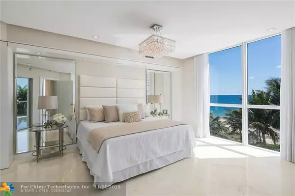 Lauderdale By The Sea, FL 33062,1460 S Ocean Blvd  #403