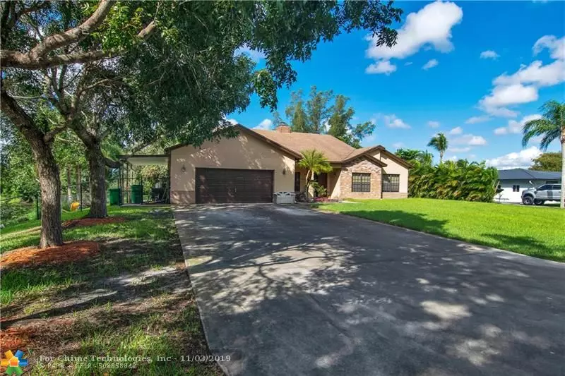 2943 SW 154th Ln, Davie, FL 33331