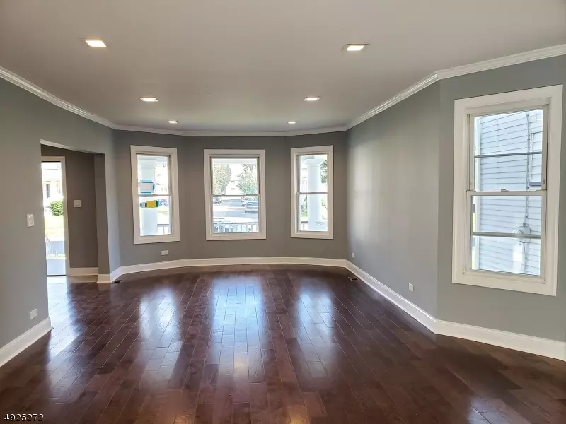 245 STILES ST, Elizabeth City, NJ 07208