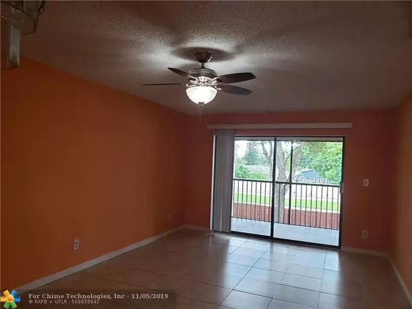 North Lauderdale, FL 33068,8061 Southgate Blvd  #11-I