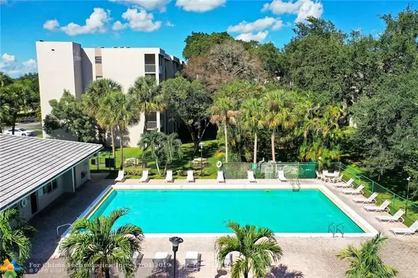 Coral Springs, FL 33071,1075 S Riverside Dr  #405