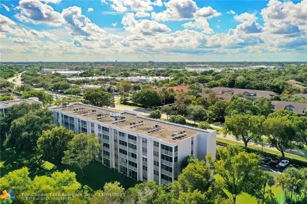 Coral Springs, FL 33071,1075 S Riverside Dr  #405