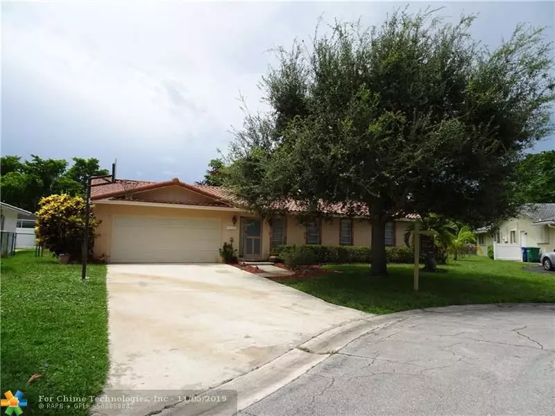 8562 NW 25th Pl, Coral Springs, FL 33065