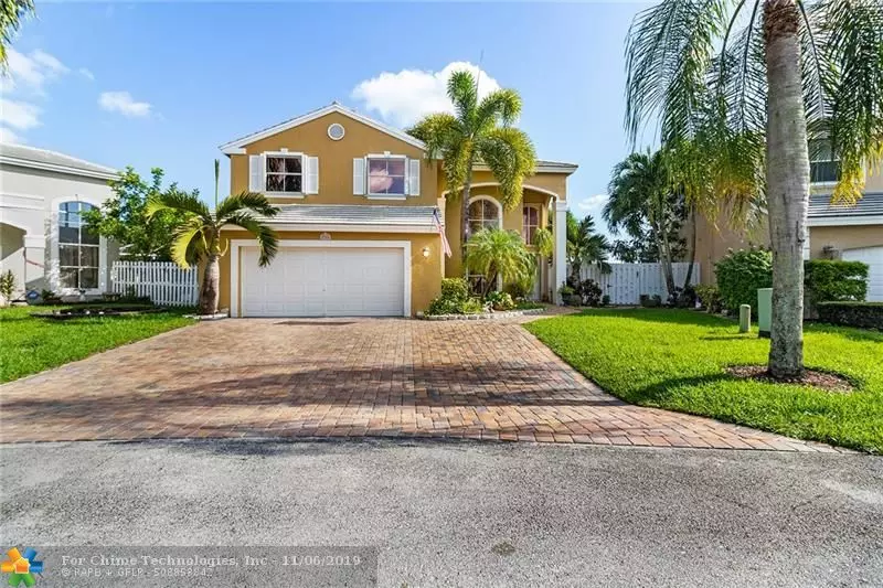 5204 NW 54th St, Coconut Creek, FL 33073