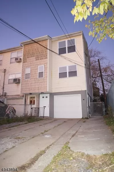 865 ANNA ST, Elizabeth City, NJ 07201