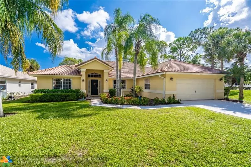 1315 Sabal Lakes Rd, Delray Beach, FL 33445