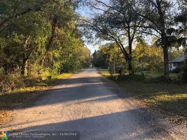 Vero Beach, FL 32966,1975 Flora Lane