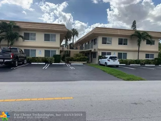 Pompano Beach, FL 33062,2300 SE 2nd St  #14