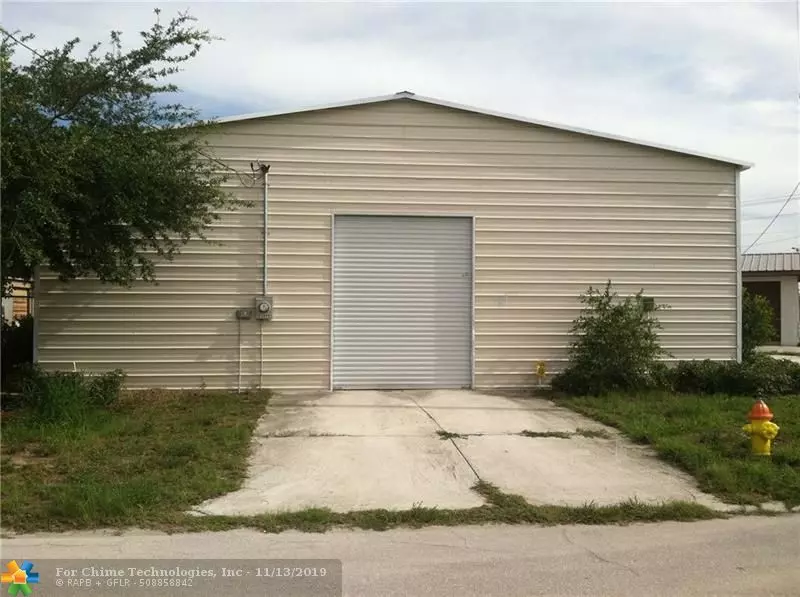 Other City - In The State Of Florida, FL 33870,517 Maple Ave