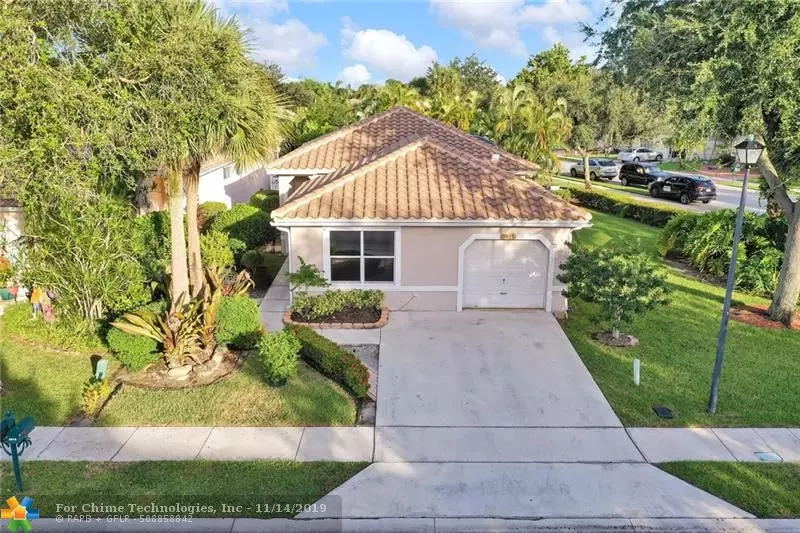 3915 NW 89th Avenue, Coral Springs, FL 33065