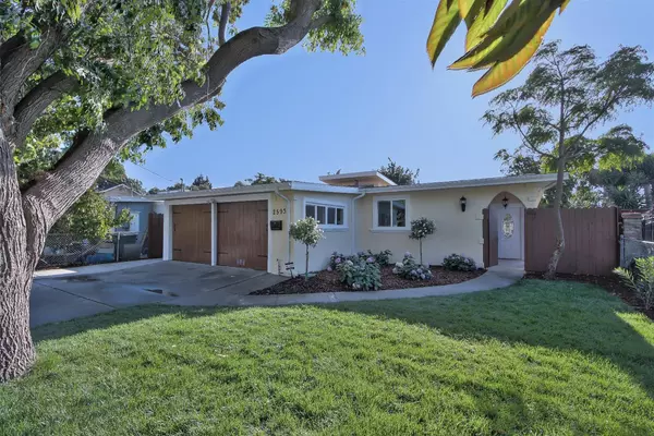 East Palo Alto, CA 94303,2593 Baylor ST